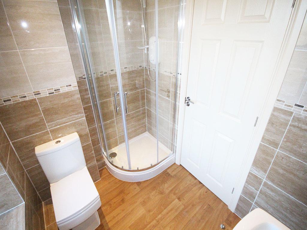 2 bedroom apartment To Let in Barnoldswick - 2016-01-20 11.24.22.jpg